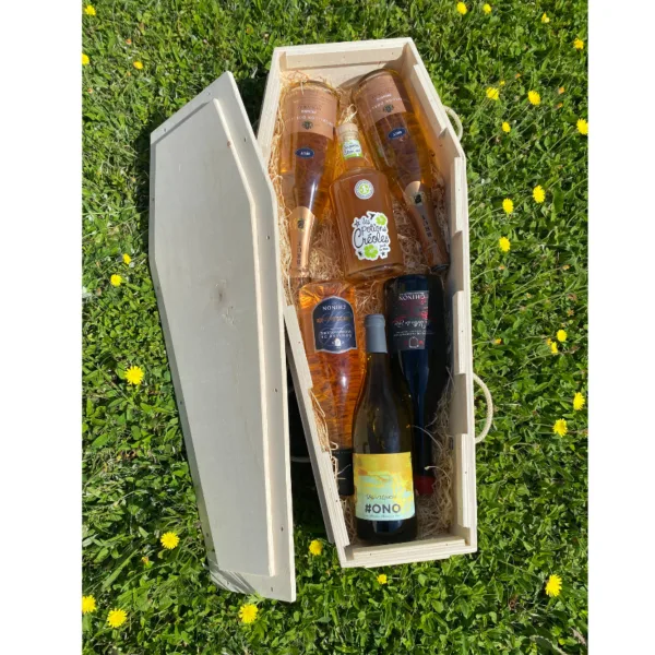 coffret cercueil EVG avec bouteilles